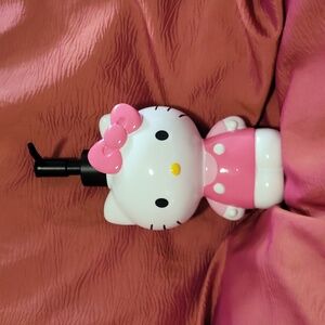 Hello Kitty Soap Dispenser NEW